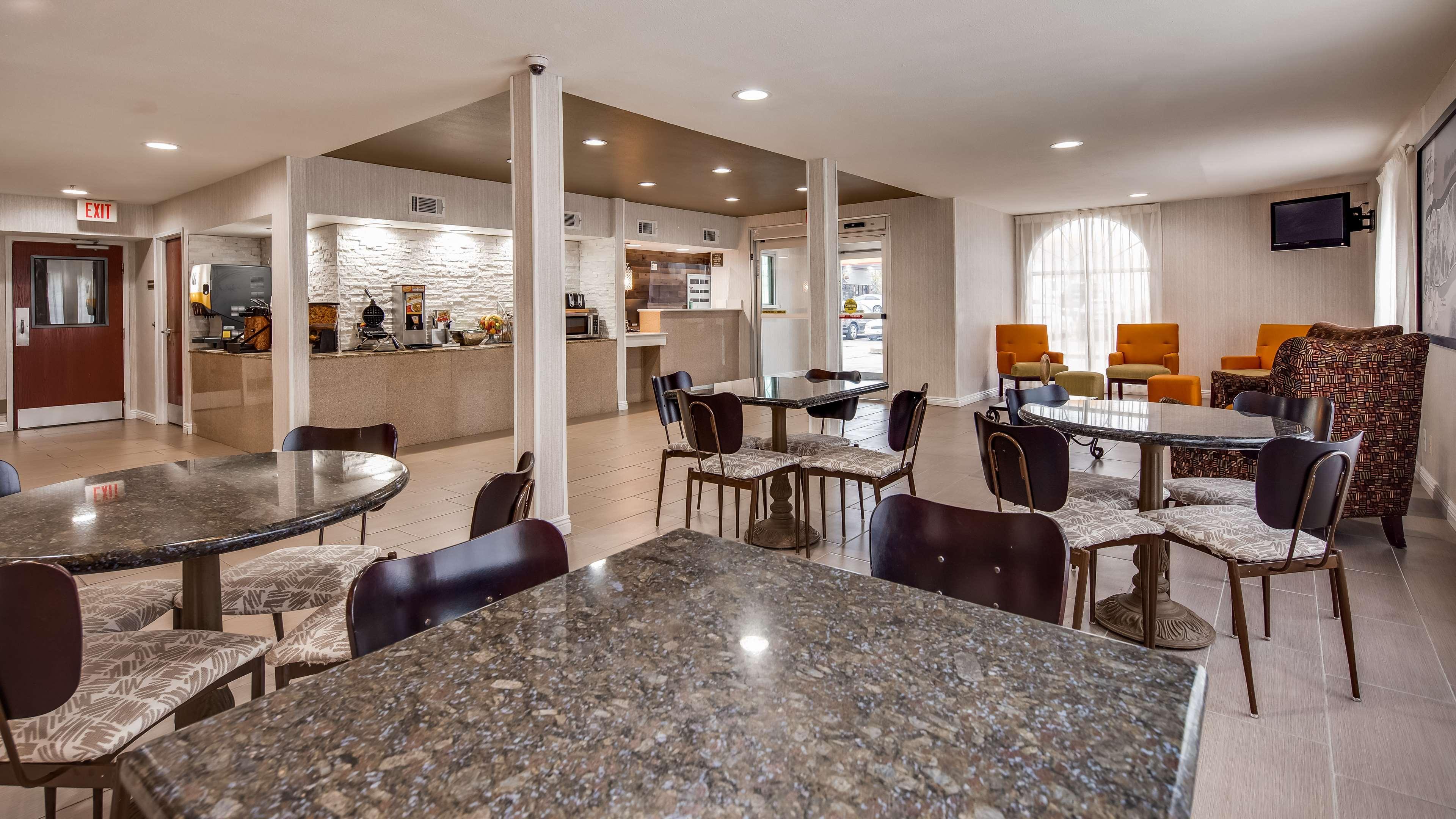 Surestay Hotel By Best Western Alexandria Airport Exteriör bild