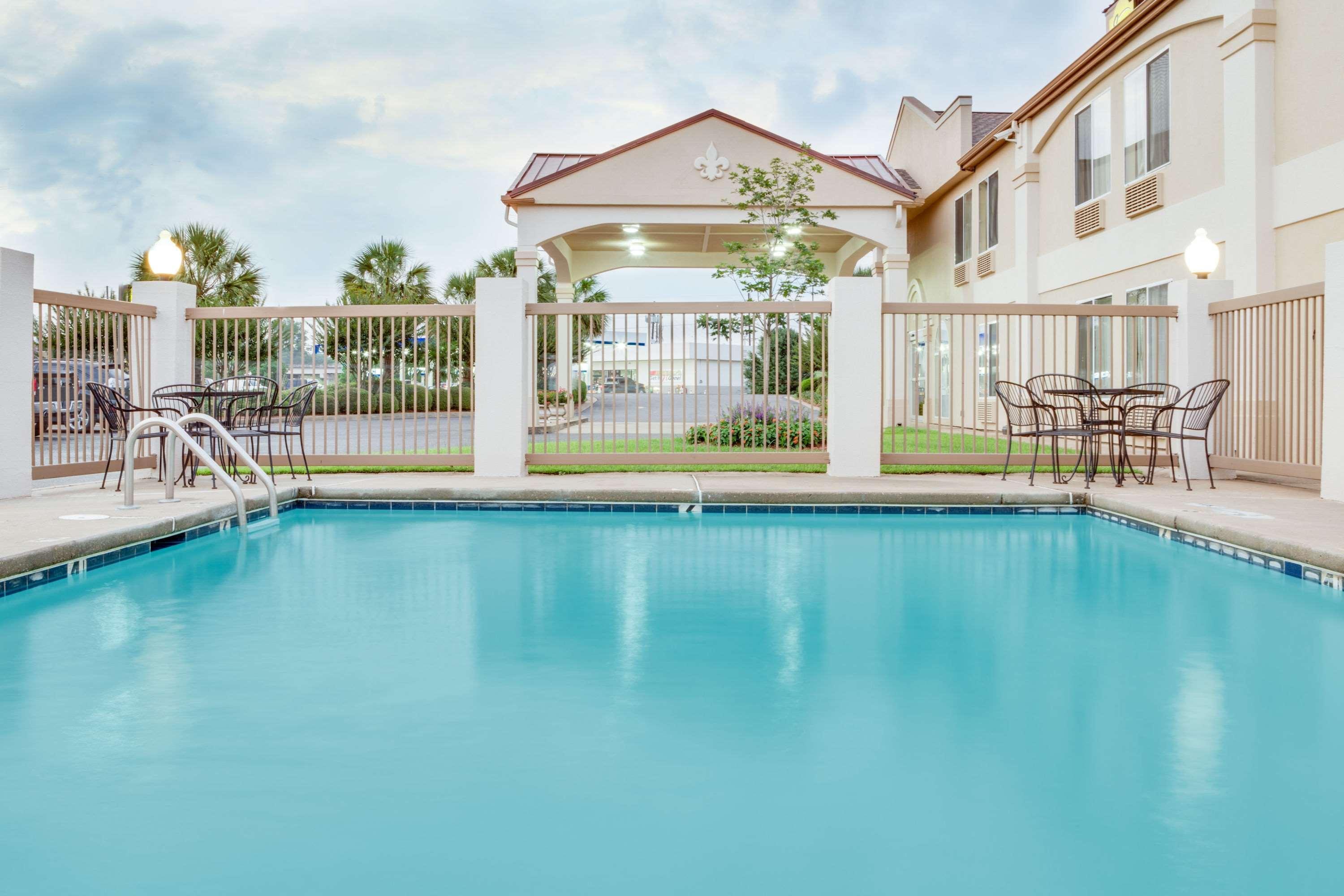 Surestay Hotel By Best Western Alexandria Airport Exteriör bild